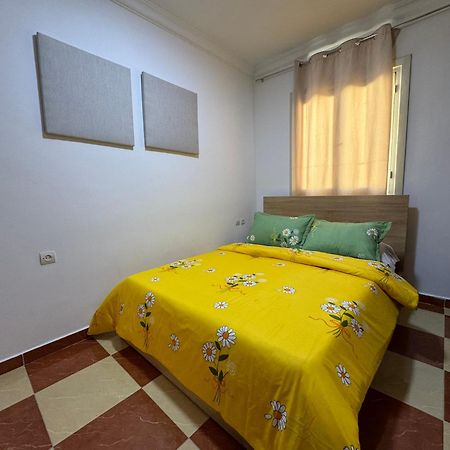 Joli Appart Avec Terrasse Au Centre Ville Tétouan Dış mekan fotoğraf
