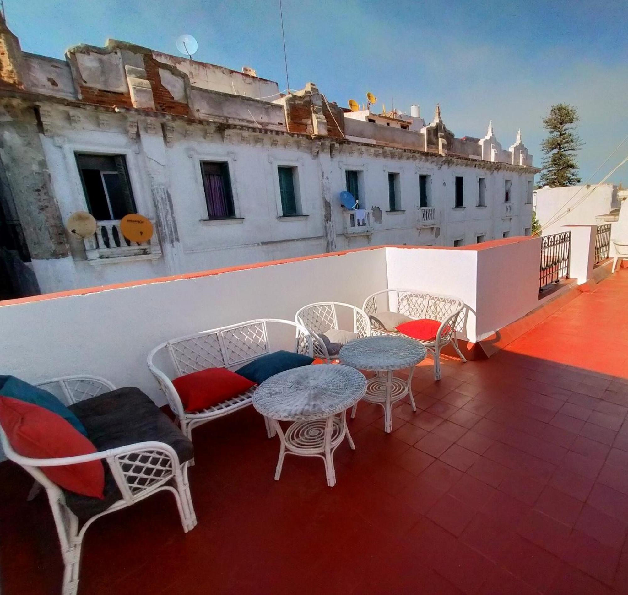 Joli Appart Avec Terrasse Au Centre Ville Tétouan Dış mekan fotoğraf