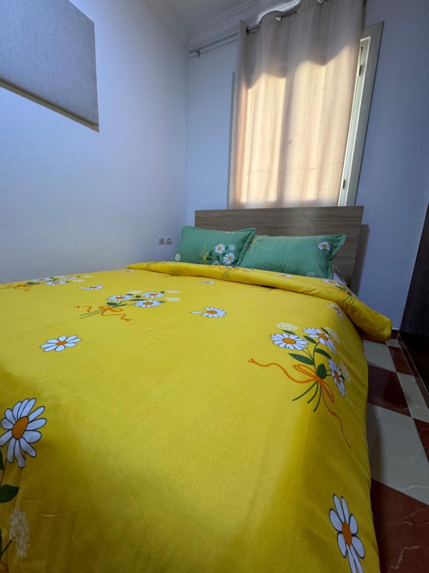 Joli Appart Avec Terrasse Au Centre Ville Tétouan Dış mekan fotoğraf